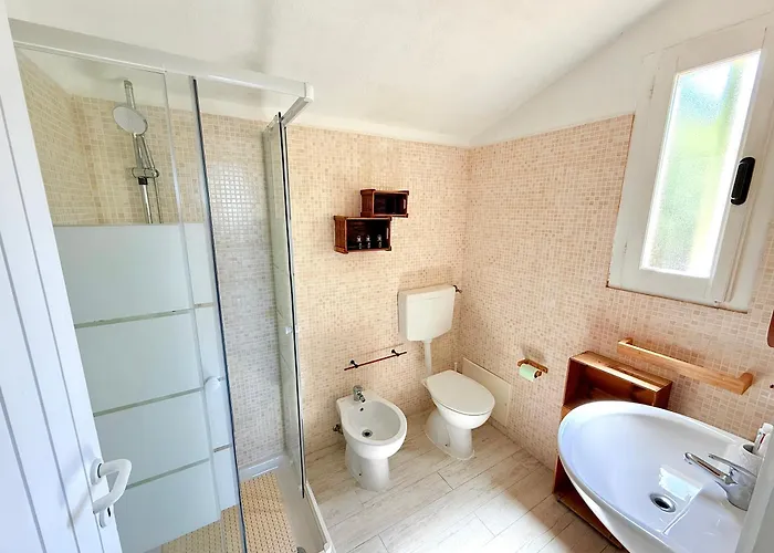 Elegant Seaview W Ac E Free Private Park 度假居 西缪斯